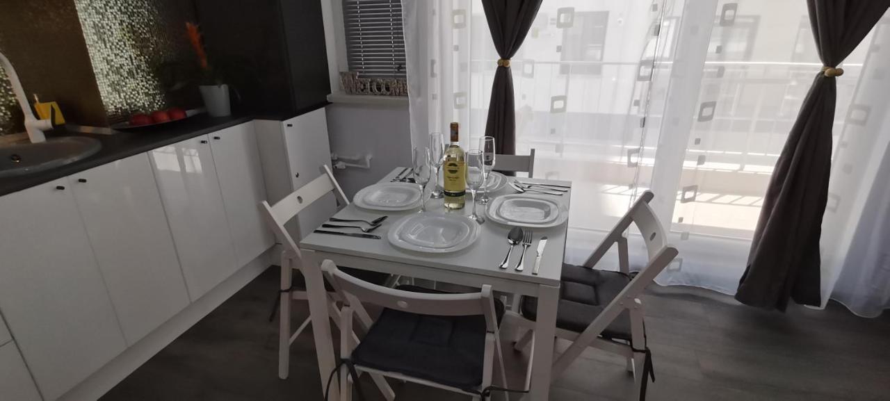 Mike Studio Mamaia Nord Apartment Năvodari Exterior foto